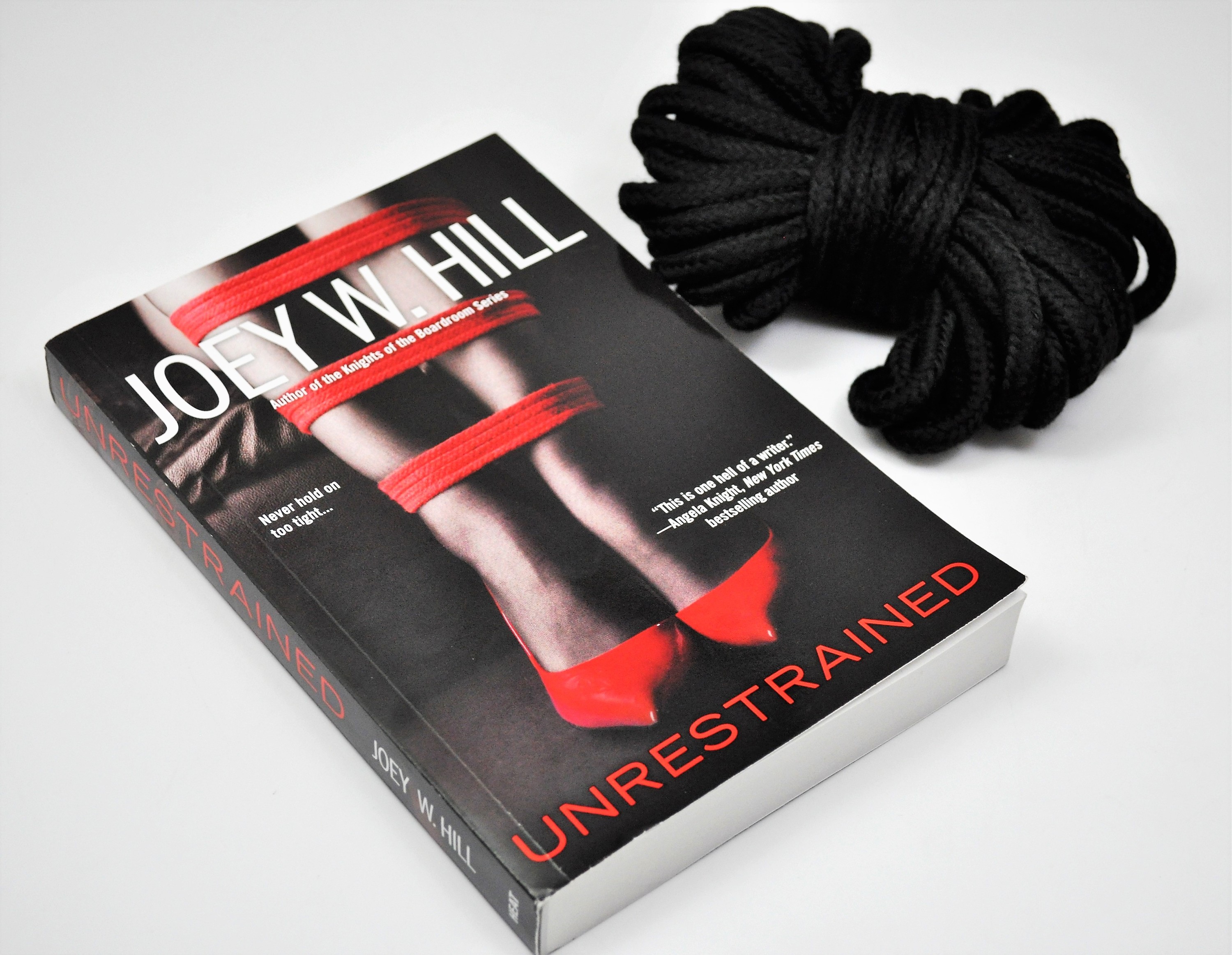 Joey W. Hill; Unrestrained; Erotica; BDSM; BDSM Book; Book Reviews