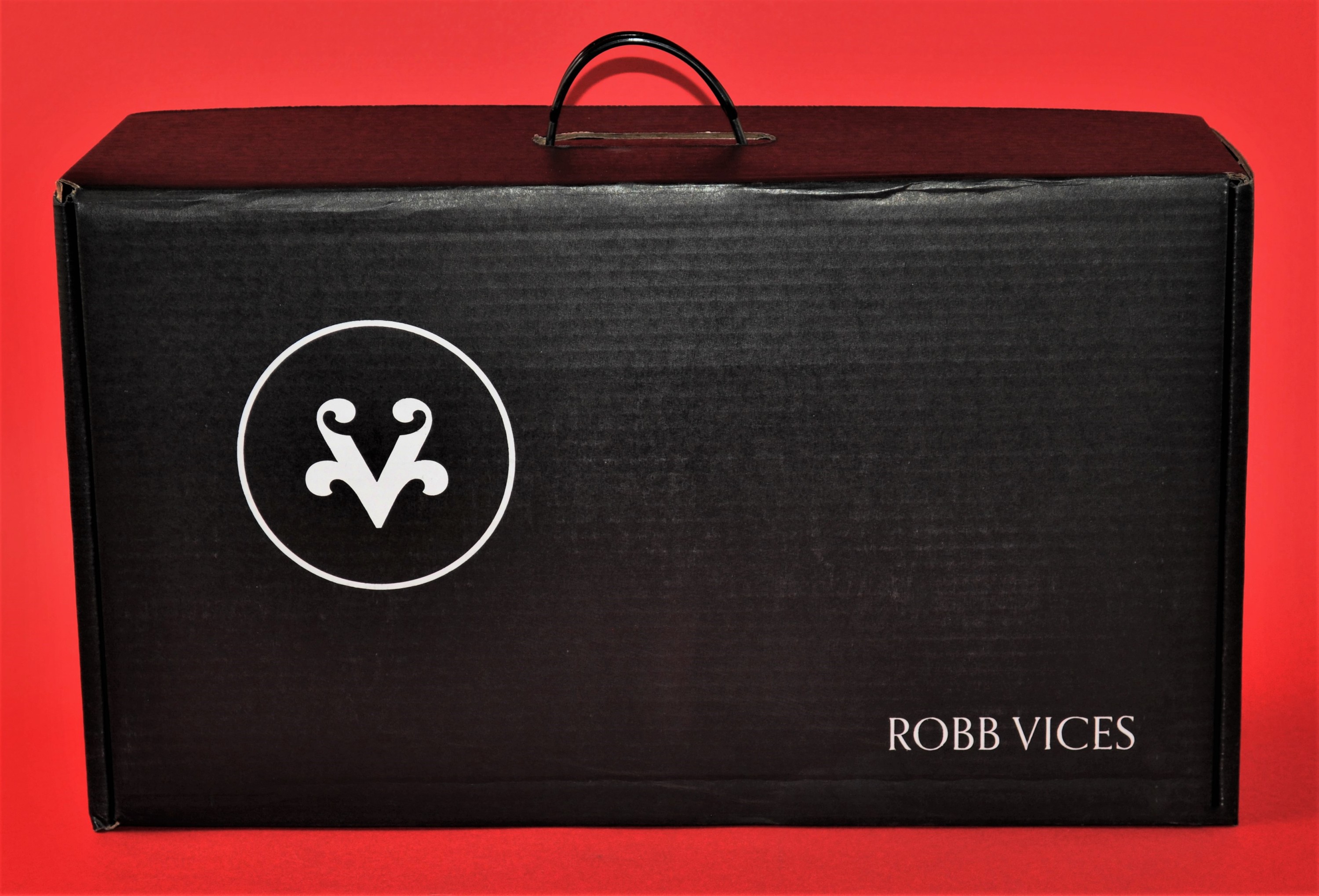 Robb Vices; Robb Vices Subscription; Robb Vices Box; Robb Vices Subscription Box; Subscription Box for Men; Vices; Robb Vices Review; Subscription Box Reviews;