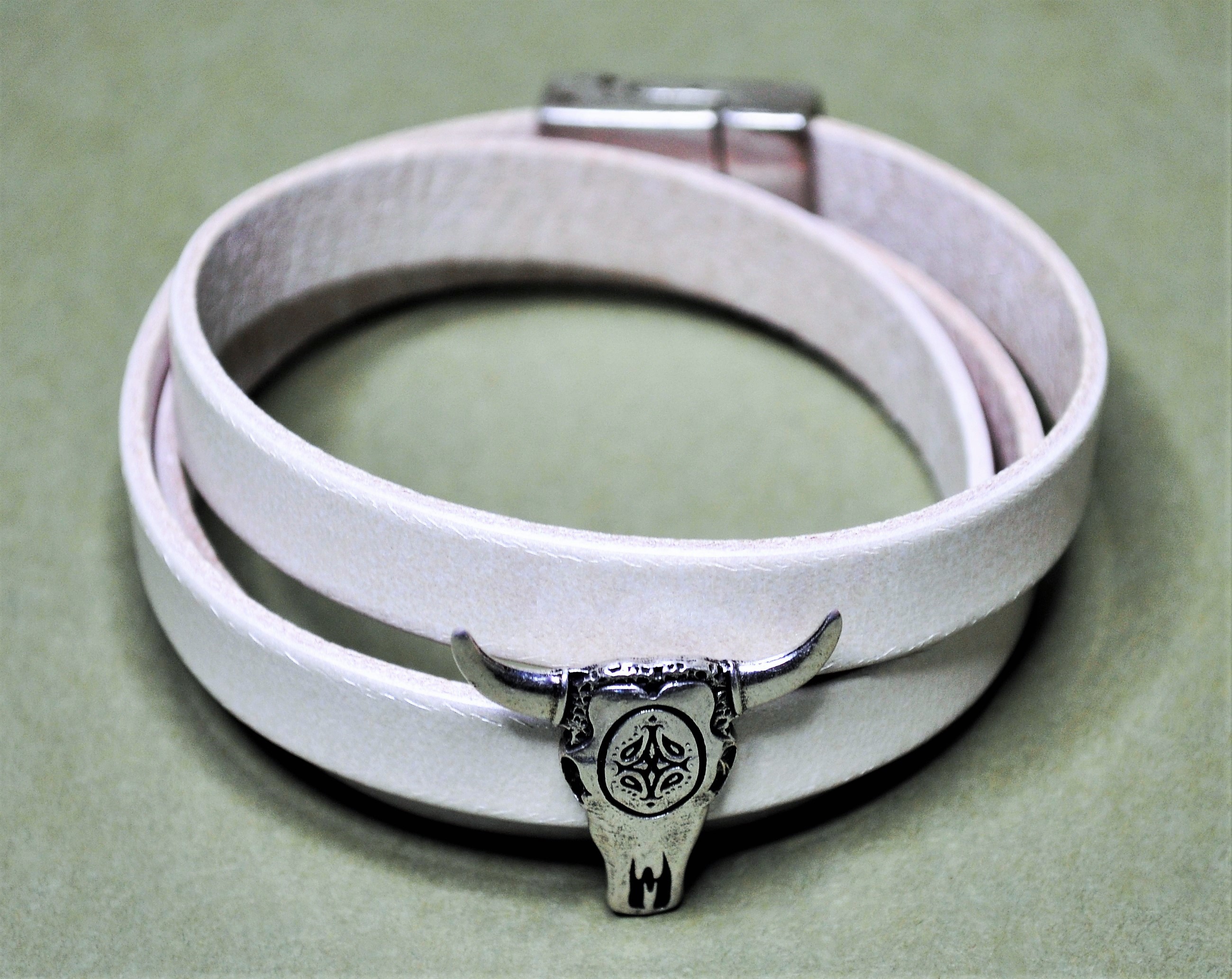 Leather Wrap Bracelet with Longhorn