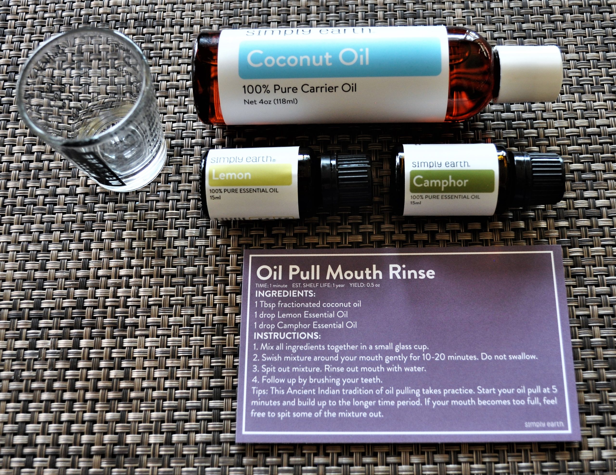 Simply Earth Oil Pull Mouth Rinse Prep