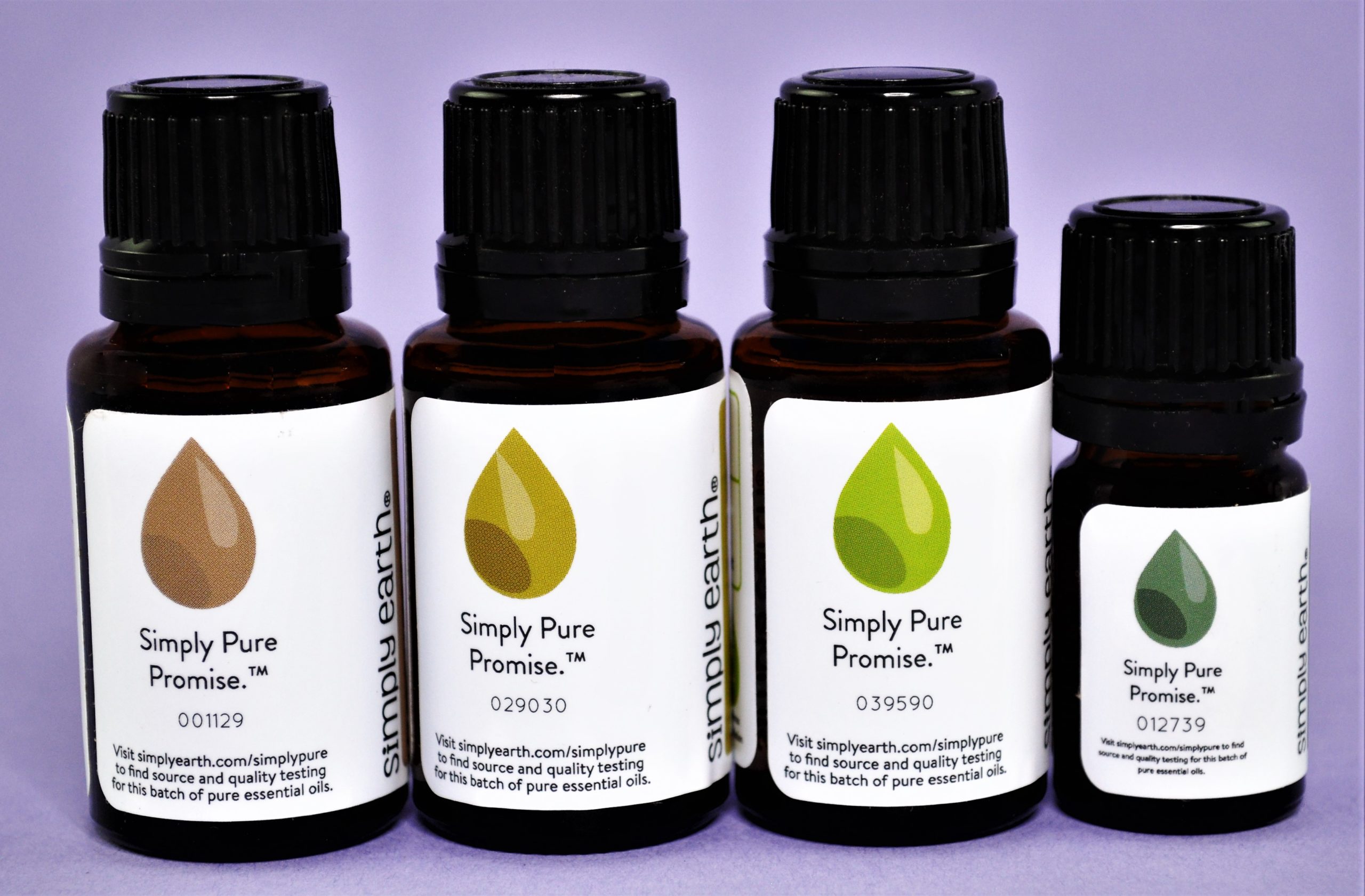 Simply Earth Essential Oils December 2021