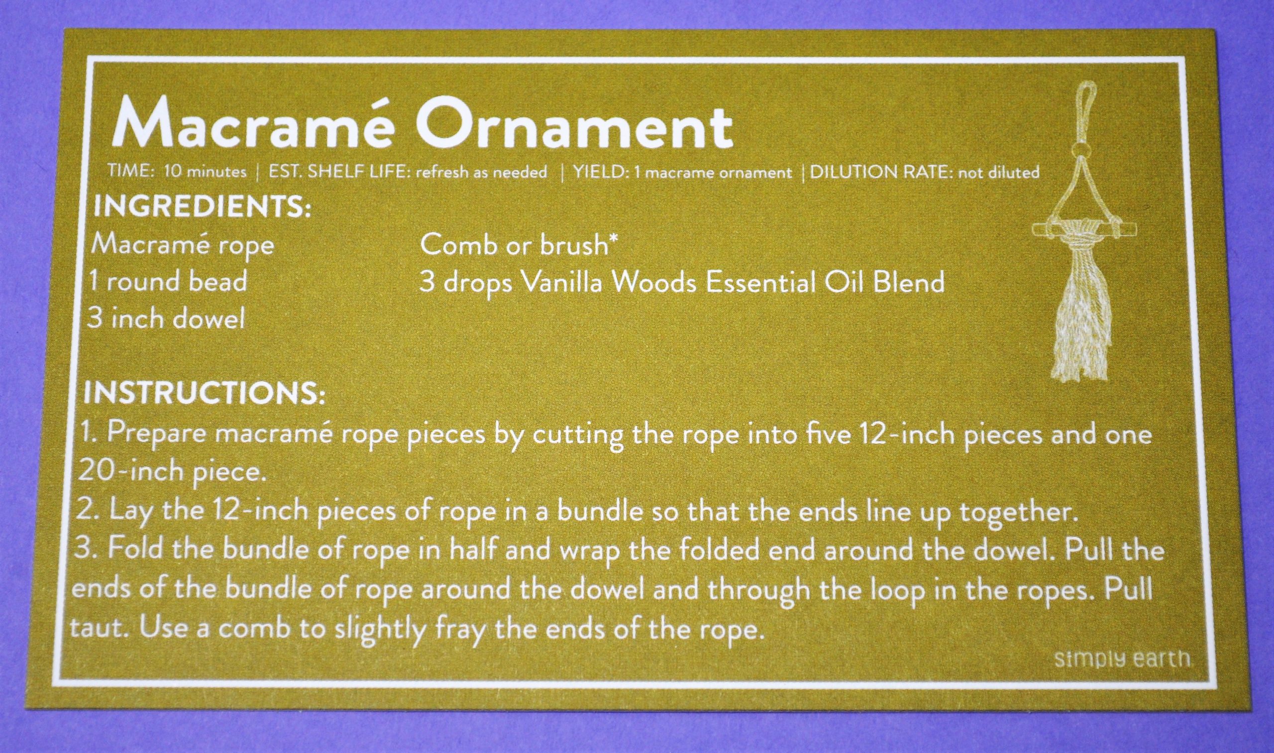 Macramé Ornament Recipe Card